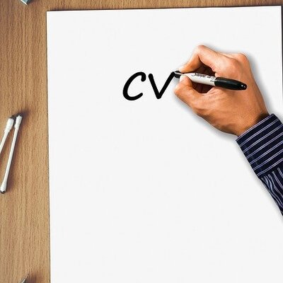 resume-2445060_640